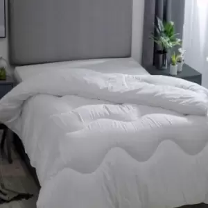 Belledorm Hotel Suite 10.5 Tog Filled Duvet (Double) (White) - White