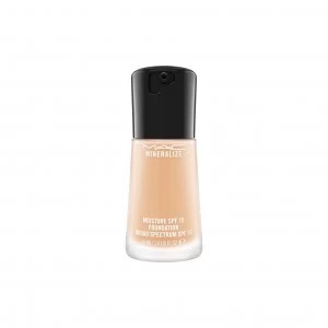 MAC Mineralize Moisture SPF15 Foundation Nc20