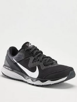 Nike Juniper Trail - Black/White, Size 8, Women