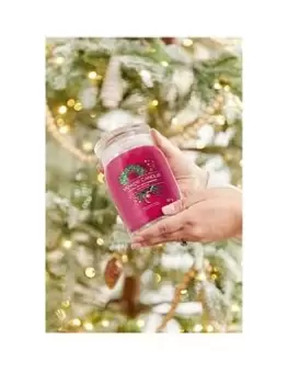 Yankee Candle Sparkling Winterberry Scented Candle 623g