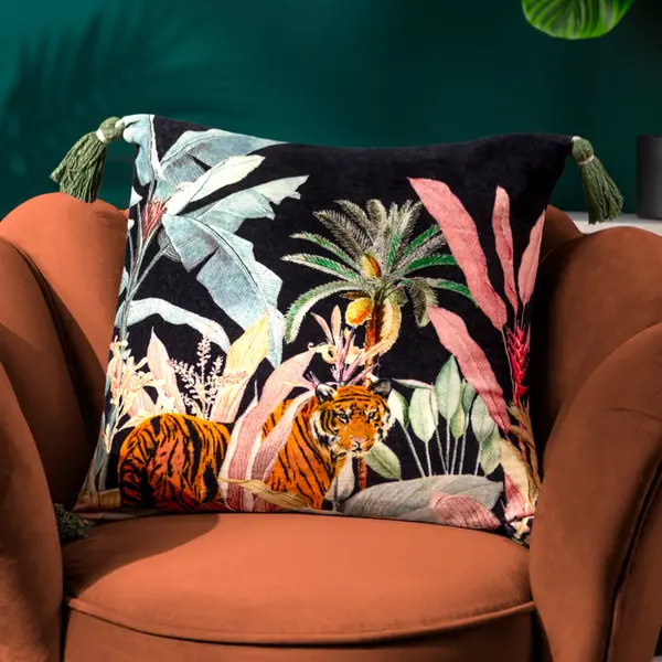 Midnight Jungle Cushion Noir, Noir / 50 x 50cm / Polyester Filled