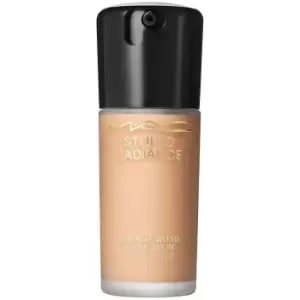 MAC Studio Radiance Serum Powered Foundation 30ml (Various Shades) - NW18