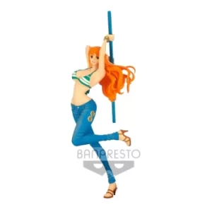 Nami (One Piece Lady Fight!!) 20cm Figurine