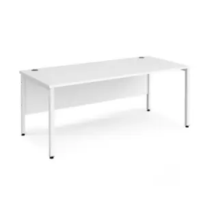 Office Desk 1800mm Rectangular Desk With Bench Leg White Tops With White Frames Maestro 25