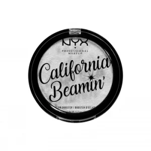 NYX Professional Makeup California Beamin' Illuminating Face and Body Powder Glow Booster