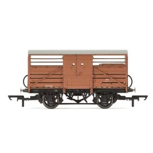 Hornby Dia.1529 Cattle Wagon British Railways 553904 Era 4 Model Train