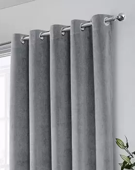 Hampton 100% Blackout Velvet Curtain