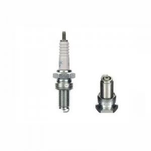 NGK Copper Core Spark Plug DR8EA (7162)