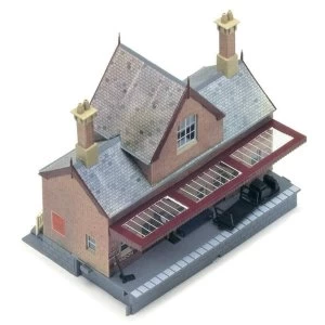 Hornby Booking Hall Model