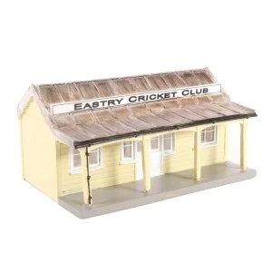 Hornby The Cricket Club Model