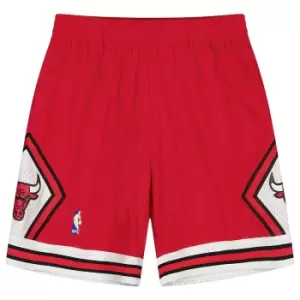 Mitchell And Ness Nba Swingman Shorts 2.0 Chicago Bulls 1997-98, Scarlet Bulls, Male, Shorts, SMSHGS18223-CBUSCAR9