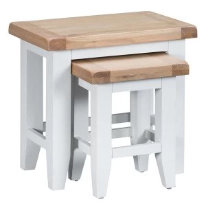 Robert Dyas Madera Ready Assembled Nest of 2 Tables