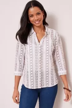 Broderie Blouse