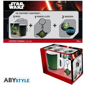 Star Wars - Yoda (Mug + Keychain + Badges) Gift Box