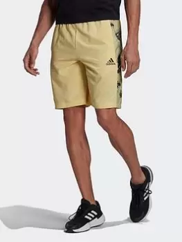 adidas Essentials Brandlove Woven Shorts, Yellow/Green Size XL Men