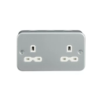 Metal Clad 13A 2G Unswitched Socket - Knightsbridge