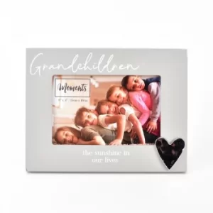 Moments Wooden Photo Frame with Heart 6" x 4" -Grandchildren