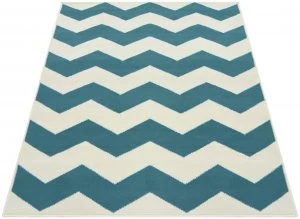 Chevron Rug - 160x230cm - Teal.