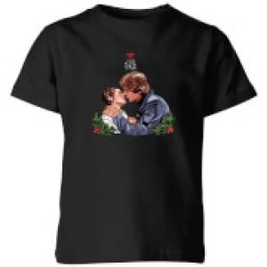 Star Wars Mistletoe Kiss Kids Christmas T-Shirt - Black - 7-8 Years