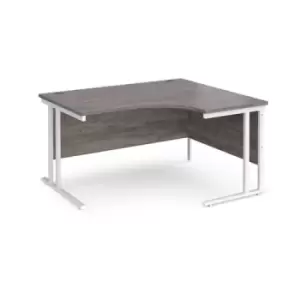 Maestro 25 right hand ergonomic desk 1400mm wide - white cantilever leg frame and grey oak top