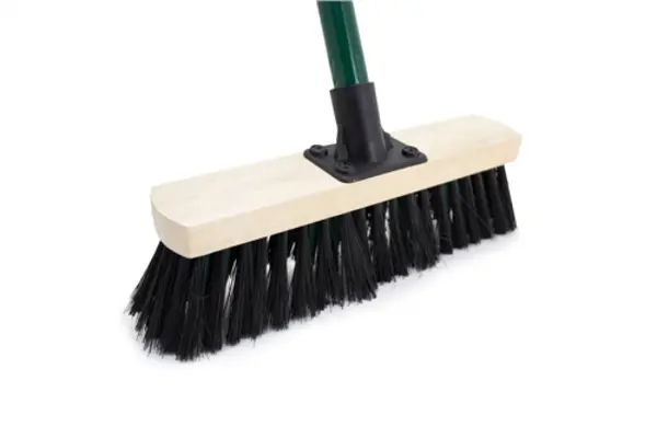 Town & Country Wooden 13" Yard Broom