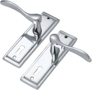 Wickes Bravo Locking Door Handle - Polished Chrome 1 Pair