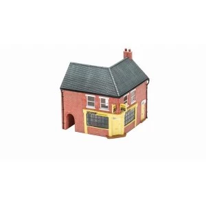 Hornby The Village General Store Model