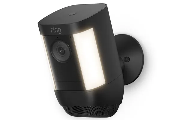 Ring Spotlight Cam Pro - Battery - Black