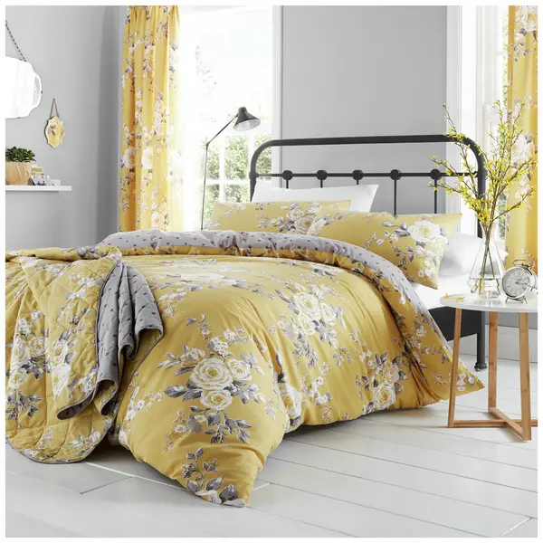 Catherine Lansfield Canterbury Ochre Bedding Set - Double