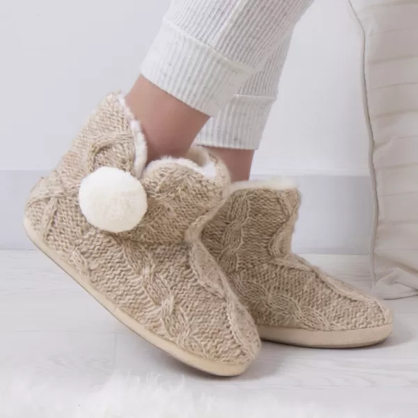 totes Cable Knit Faux Fur Lined Boot Slippers With Pom Poms Oatmeal