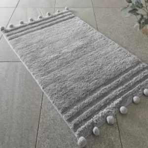 Pom Pom Bath Mat