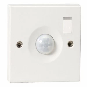 KnightsBridge Ceiling Wall Mounted IP20 Lighting 10A Switched PIR Sensor