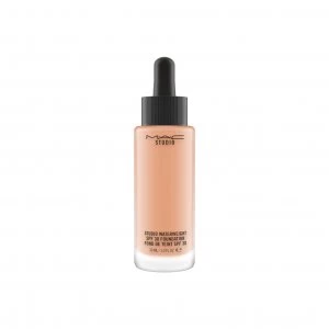 MAC Studio Waterweight SPF 30 Foundation Nw30