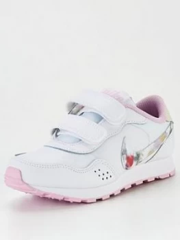 Nike MD Valiant Childrens Trainers - White, Size 1