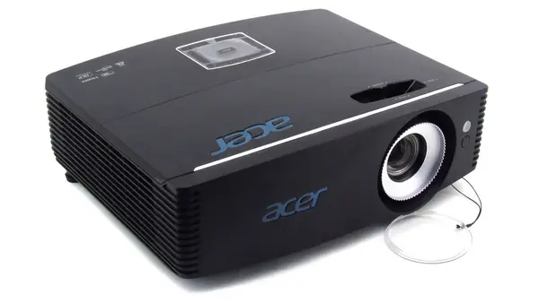 Acer P6200S 5000 ANSI Lumens 3D Projector