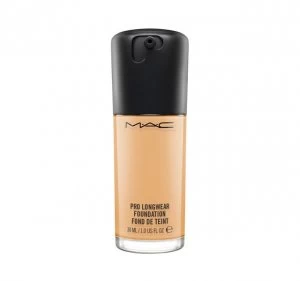 MAC PRO LONGWEAR FOUNDATION Nc25