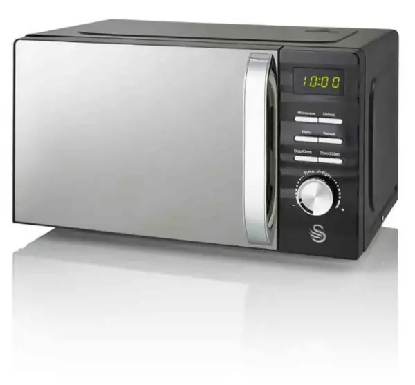 Swan SM22038BN 20L 700W Microwave