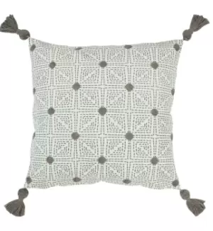 Chia Geometric Tufted Cushion