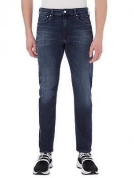 Calvin Klein Jeans Ckj 058 Slim Taper Fit Jeans