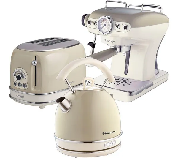 Ariete ARPK16 Vintage 2 Slice Toaster, 1.7L Dome Kettle & Espresso Coffee Maker