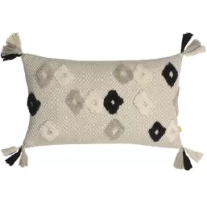 Benji Tufted Cushion Natural, Natural / 30 x 50cm / Polyester Filled