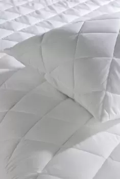 Soft Quilted Pillow Protector Set