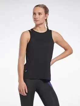 Reebok Les Mills Activchill+dreamblend Tank Top - Black, Size L, Women