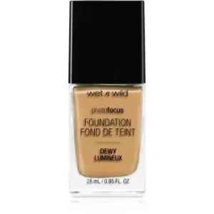 Wet n Wild Photo Focus Lightweight Tinted Moisturizer with Brightening Effect Shade Desert Beige 28 ml