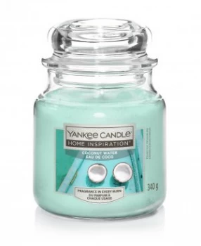 Yankee Candle Medium Jar Candle - Coconut Water