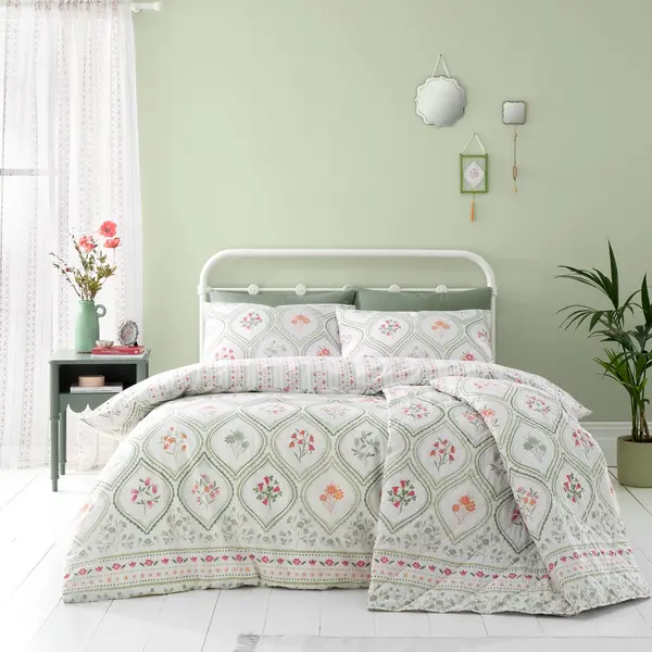 Catherine Lansfield Catherine Lansfield Cameo Floral Green Bedding Set - Single