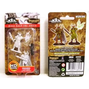 Pathfinder Deep Cuts Unpainted Miniatures - Male Half-Orc Druid