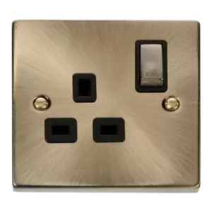 Click Scolmore Deco Ingot 1 Gang 13A 2 Pole Switched Socket - VPAB535BK