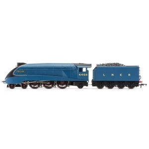 Hornby LNER A4 Class 4-6-2 4468 Mallard Era 3 Model Train