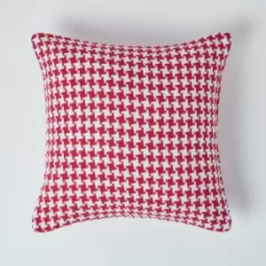 Homescapes - Houndstooth 100% Cotton Cushion Cover Red, 60 x 60cm - Red - Red